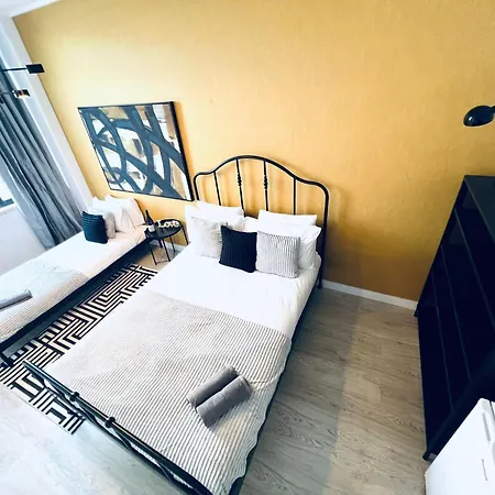 Хостел Luxury Location Of Lisbon, Next Attractions *