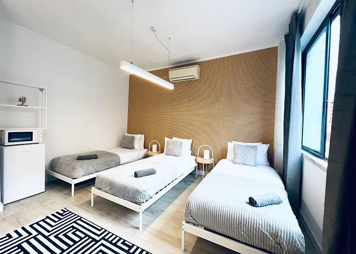 Hostel Luxury Location Of Lisbon, Next Attractions
