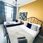 Luxury Location Of Lisbon, Next Attractions Hostel